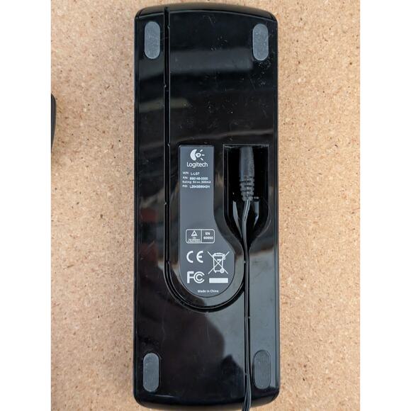 OEM Logitech Charging Cradle for Harmony 880 890 Pro Remote Dock and AC Adapter - Picture 3 of 4